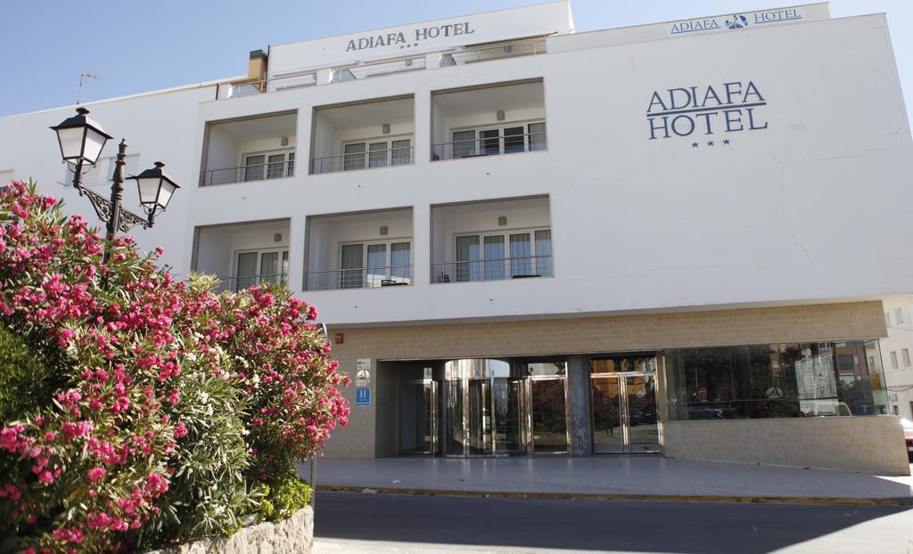 Hotel Adiafa บาร์บาเต ภายนอก รูปภาพ